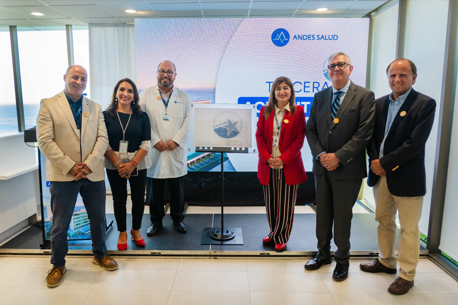 Clínica Andes Salud Puerto Montt celebra ceremonia por tercera ...